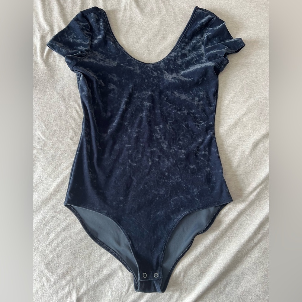 American Eagle velvet body suit